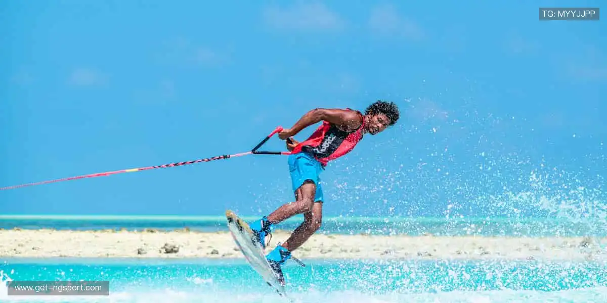 📺高清直播，一键解锁赛场心跳！💥👥